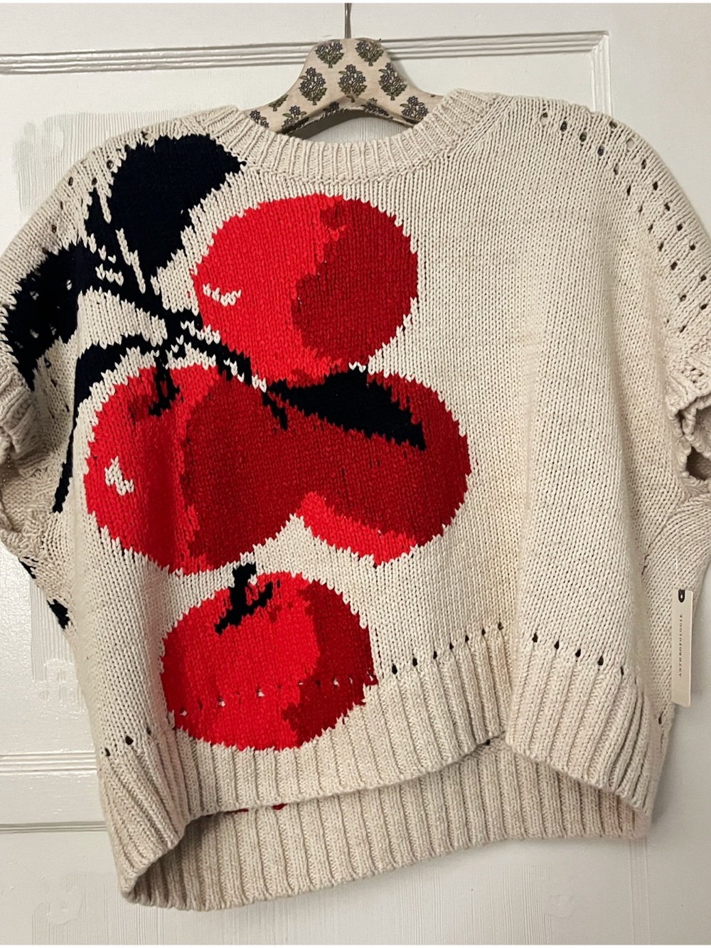 Anthropologie / Maeve Short-Sleeve Apple Knit Sweater - Picture 4 of 6